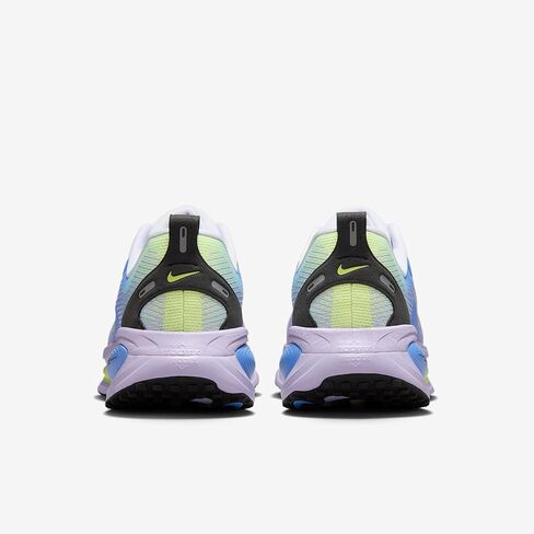 Nike Vomero 18 SE Road Rown Shoes (IB5169-500 ، Amethyst Tint/Cynangeas/Phantom/Metallic Silver) in Saudi Arabia