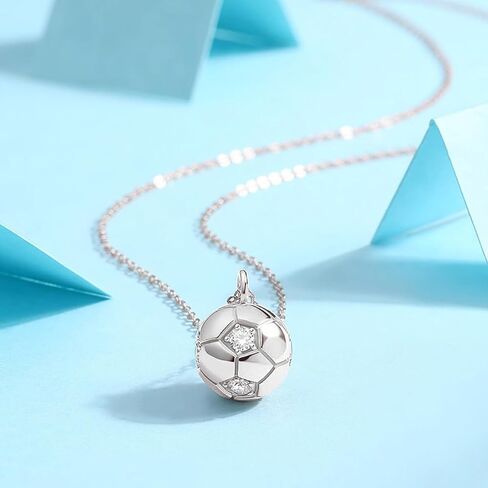 14K GOLD 0.6CT VVS1 Diamond Diamond Soccer Netlace for Women ، وتصميم سلسلة عظام القفل المستوحاة من مروحة كرة القدم ، وهدية مثالية لعشاق الرياضة أو عشاق كرة القدم in Kuwait
