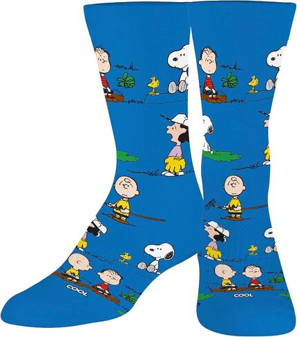 Odd Sox - جوارب رائعة، خنزير صغير، شريط كوميدي من الفول السوداني، هدية ممتعة لشخصية تشارلي براون، للكبار in Kuwait
