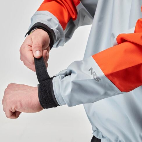 NRS Men's Endurance Paddling Jacket in Saudi Arabia