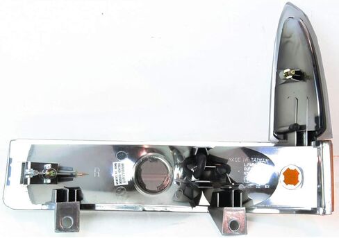 CarLights360: For 2001 2002 2003 2004 2005 Ford F-350 Super Duty Turn Signal/Parking Light Assembly Driver and Passenger Side Pair DOT Certified | FO2520169 FO2521169 (w/No Boundaries Pkg) in Saudi Arabia
