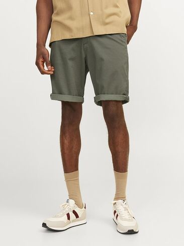 JACK & JONES Men Chino Shorts in Kuwait