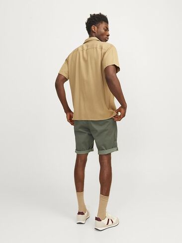 JACK & JONES Men Chino Shorts in Kuwait