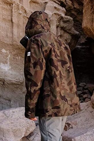Holden Mens Hooded Deck Jacket in Saudi Arabia