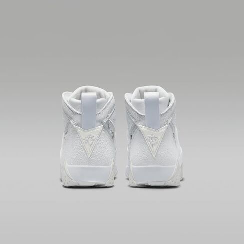 Air Jordan 7 Retro Big Kids 'Shoes (DV2255-400 ، Cobalt Bliss/White/Sail) Size 5 in Kuwait