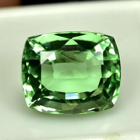 8-9 CT COT Green Emerald AAA+ CUSHION CUT - GIE معتمد من الأحجار الكريمة الفضفاضة للقلادة والسوار وصنع المجوهرات in Saudi Arabia