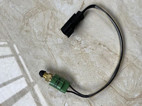 Boom Pressure Switch Compatible with E320A E312B E312C E320B Excavators Models 106-0179 106-0180 119-9985 102-8041 126-2938 102-8042(106-0179) in Kuwait