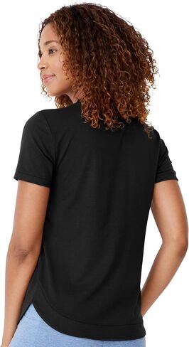 يوكي للسيدات النشطات النشط Everivay Short Sleeve Crew Neck Tee in Saudi Arabia