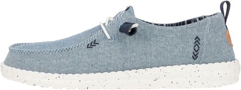 Hey Dude Wendy Chambray أزرق فاتح مقاس 7، أحذية نسائية، أحذية بدون كعب للسيدات، مريحة وخفيفة الوزن in Saudi Arabia