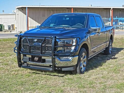 Steelcraft HD Grille Brush Guard Black Fits 2015-2024 Ford F-150 | Does Not Fit Raptor or Lighnting | Includes Midwest Aftermarket Decal in Kuwait