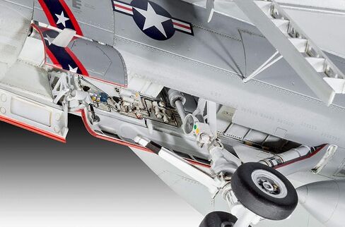 ريفيل الألمانية 04994 1/32 F/A-18E سوبر هورنيت، (الموديل: 04994 F/A-18E) in Saudi Arabia