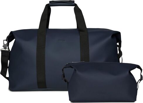 حزمة سفر RAINS باللون الأزرق الداكن - حقيبة عطلة نهاية الأسبوع من هيلو وحقيبة غسيل كبيرة للنساء والرجال in Kuwait
