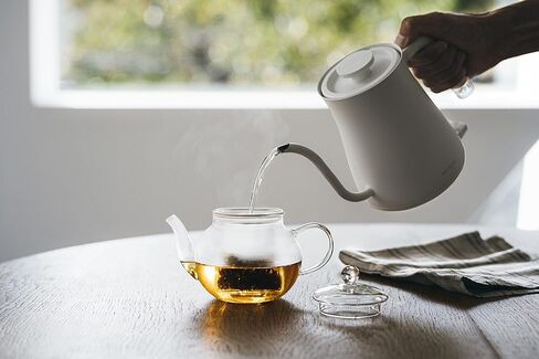 BALMUDA K07A BALMUDA The Pot 0.6L electric kettle 100V only Japan Import 2022 Model (Black) in Kuwait