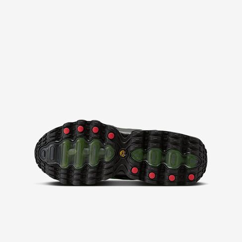 أحذية Nike Air Max DN8 Big Kids (HV5258-001 ، Black/Green Strike/Volt/Black) in Saudi Arabia