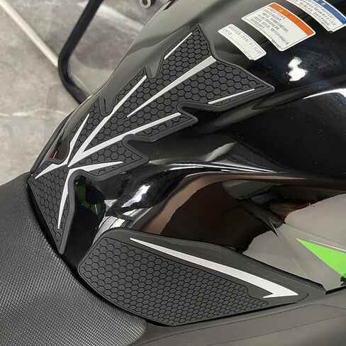 Motorcycle Tank Pad Stickers, Gas Knee Grip Protectors for Kawasaki Ninja 250 400 Z250 Z400 2018-2025, Ninja500 Z500 2024+ (Black) in Saudi Arabia