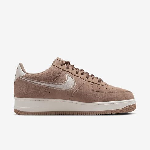 Nike Air Force 1 '07 LV8 أحذية الرجال (HJ4465-200 ، Mink Brown/Sail) in Saudi Arabia