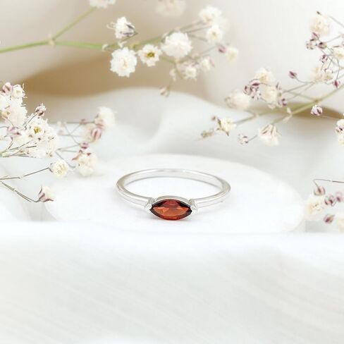 خاتم وعد حقيقي معتمد في الفضة المطلية بالذهب 14K ، جودة AAA ، خاتم Birthstone في يناير - جاهز للهدية in Saudi Arabia