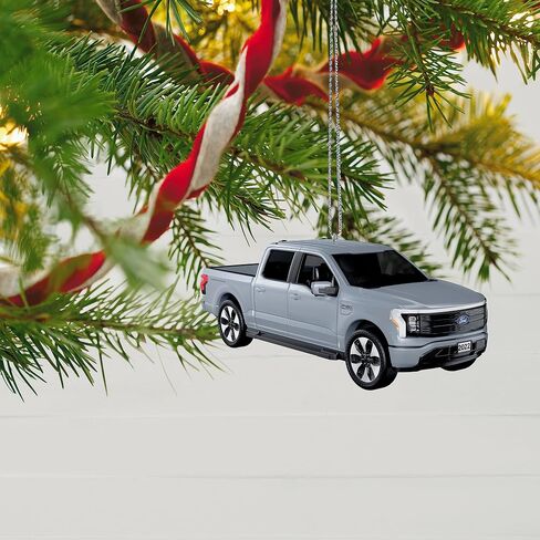 Hallmark Themsake Christmas Ornament 2025 ، All-American Trucks 1995 Ford SVT Lightning 2025 ، Metal ، Gifts host of Car Assolds in Saudi Arabia