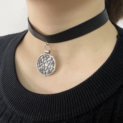 قلادة Blingsoul Wtchr Black Choker للنساء - قلادة طوق قابلة للتعديل مع قلادة لطيفة ، هدية مجوهرات على طراز Yenefer على طراز Yenefer in Saudi Arabia