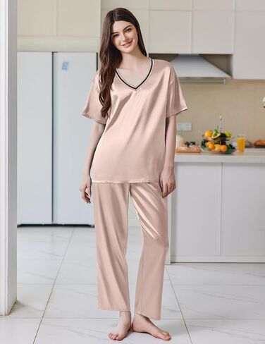 Ekouaer Satin Pajama Set for Women Short Sleeve Silky Pjs 2 Piece Lounge Sets Soft Comfy Sleepwear Loungewear S-XXL in Kuwait