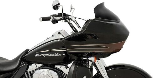 Memphis Shades MEP86110 Dark Smoke Windshield (استبدال المفسد لـ OEM Fairings Shield Fltr Road Glide 2015-2016 8 ") in Saudi Arabia