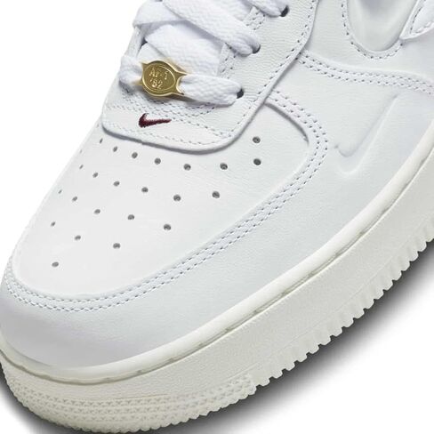 حذاء AIR Force 1 '07 PRM للسيدات - مقاس 8 US - أبيض/أحمر الفريق in Saudi Arabia
