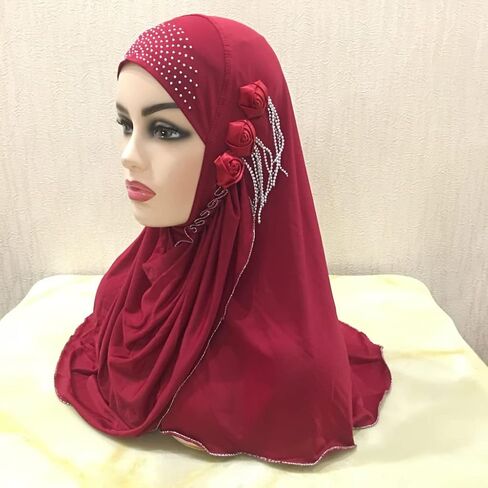 الفتيات المسلمات الحجاب مع سلاسل الزهور تسحب على أميرا وشاح الإسلامية التفاف Turban Caps شال الحجاب in Saudi Arabia