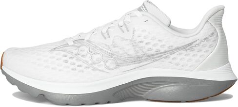 Saucony Men's Kinvara 16 Sneaker ، White/Gum ، 8.5 in Saudi Arabia