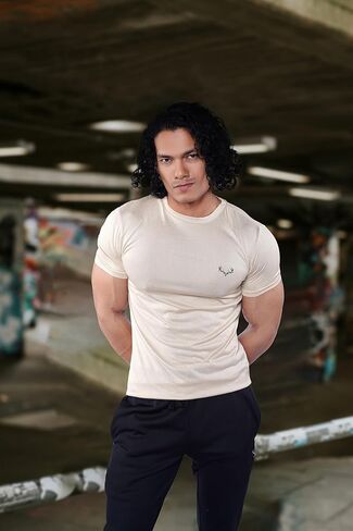 Men's T-Shirts 4-Pack – 100% Polyester Jersey, UPF Protection, Moisture-Wicking, Quick-Dry, Tag-Free Value Bundle in Kuwait