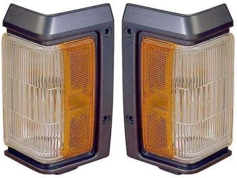 For Nissan Pathfinder 1993-1995 Side Marker Light Assembly Passenger Side Chrome | NI2551125 | B6110-60G00 in Saudi Arabia