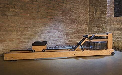 آلة التجديف من WaterRower من خشب البلوط مع شاشة S4 | صنع في الولايات المتحدة الأمريكية | آلة إيرج أصلية مصنوعة يدويًا للاستخدام المنزلي وصالة الألعاب الرياضية | أفضل ضمان in Kuwait