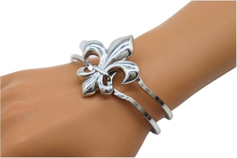 Women Fashion Jewelry Classic Look Night Wear Wear Wrist Cuff Bracelet Silver Fleur de Lis Z112 in Kuwait