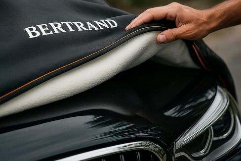 Premium Car Cover – Waterproof 6-Layer Protection, Cotton-Lined, 100% UV Resistant – Reduces Hail Impact – Windproof, Breathable, Driver-Side Zipper – Universal Fit for Sedans & SUVs (XL) in Saudi Arabia