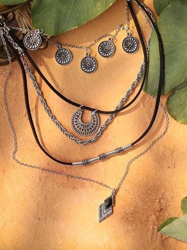 Minachi Retro Bohemian الهندسة الأسود متعدد الطبقات قلادة قلادة ، هدية مجوهرات المرأة in Saudi Arabia