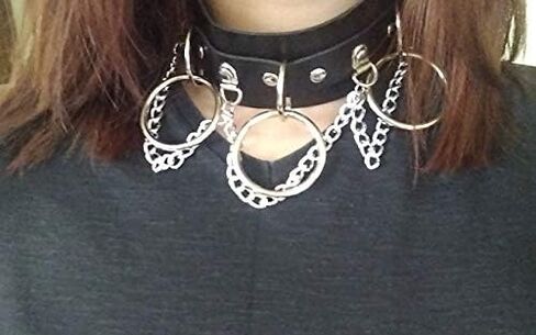 Circle Choker Necklace Pu Leather Goth Choker Collar with Black Studded Punk Rock Rivet Collar in Saudi Arabia