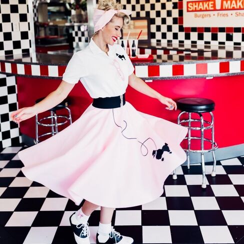 متجر Hip Hop 50's Shop 1950s تنورة البودل ، petticoat ، قميص بولو مع الملحقات ، مجموعة أزياء 7 قطعة للبالغين in Kuwait