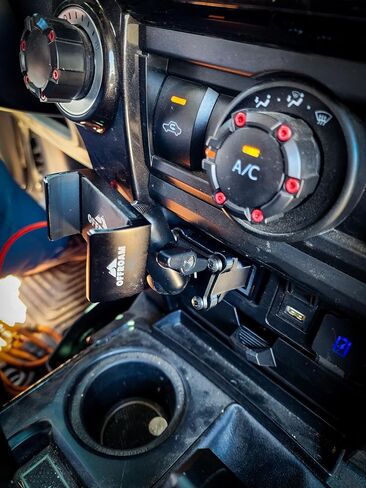 لوحة القيادة 4 Runner Mount | يناسب الجنرال الخامس 2014-2024 | 1 "كرة متوافقة مع RAM لـ Dashboard Cubby | إكسسوارات Smash Smash in Saudi Arabia