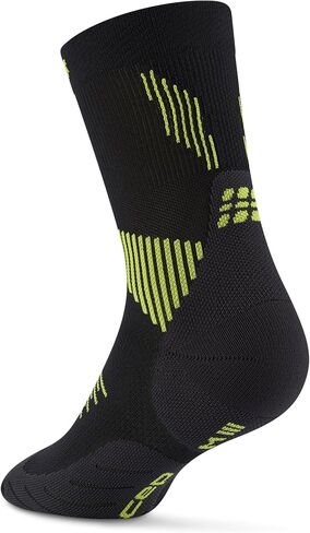 CEP Core Run 5.0 Mid Cut Crew Compression Socks للرجال والنساء - الأداء الجوارب الجوارب مع الوقاية من نفطة in Kuwait