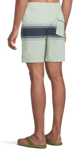 Quiksilver Men's Surfsilk Street-Trunk 18 Boardshorts in Kuwait