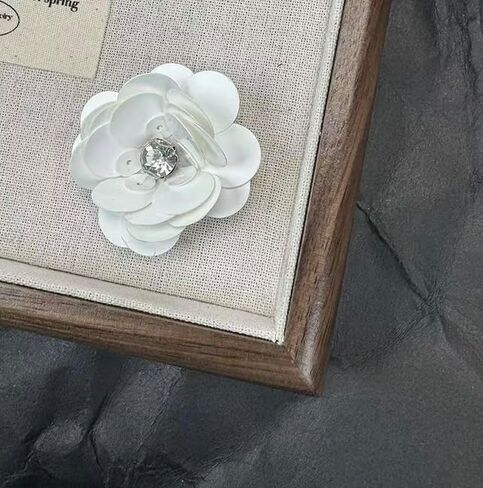 سحر الأحذية الممتاز للنساء 3D Floral & Butterly Designs مع أحجار الراين المتلألئة واللؤلؤ وروابط الكريستال - إكسسوارات مجوهرات الأحذية DIY للفتيات والهدايا الإبداعية والفريدة in Kuwait