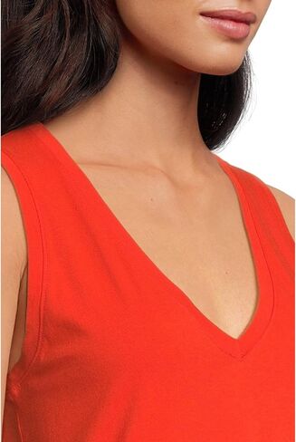 Madewell Women's Northside Vneck Tank in Saudi Arabia