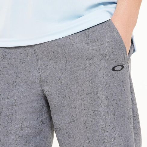 Oakley Men's Resist Short in Saudi Arabia