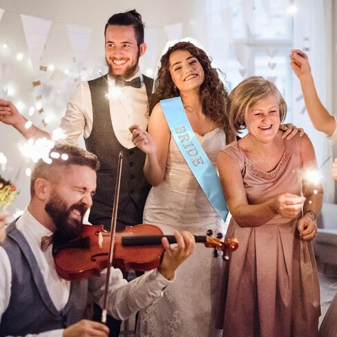 2 PCS Bride Sash and Bridal White Veil for Wedding ، Mrs Bride Pearl Sash ، حجاب دش الزفاف ، شيء أزرق ، إكسسوارات حفلات العازبة ، هدية وصيفات الشرف للنساء in Saudi Arabia