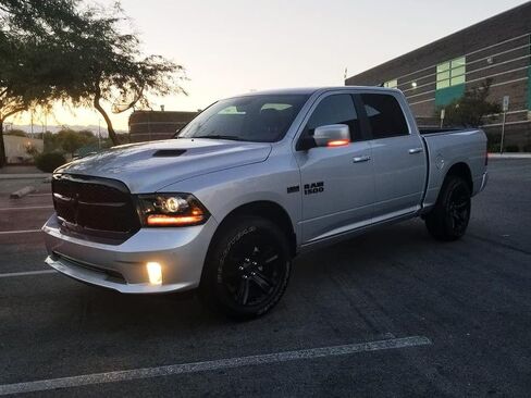 Ijdmtoy عدسة شبه ذكرية أبيض/العنبر Switchback LED BLIND DINDICALICATION SENDICALLENT UNDER SINDLAY TELL TELD ANGLY ANGLY TELLECTION TILLANGENT مع 2009-2018 DODGE RAM 1500 2500 3500 in Kuwait