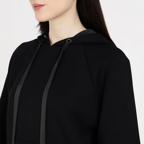 سويت شيرت نسائي بغطاء للرأس من GUESS in Saudi Arabia