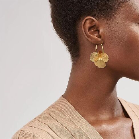 Gold Flower Earrings Statement Earrings for Women Elegant Floral Jewelry for Women Gold Statement Earrings Unique Flower Design in Saudi Arabia
