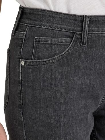 Lee Women's Legendary Mid Rise 'Taper Jean in Saudi Arabia