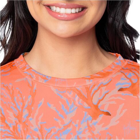 Guy Harvey Women's Long Sleeve Sublimated Performance Tee with Thumbhole in Saudi Arabia