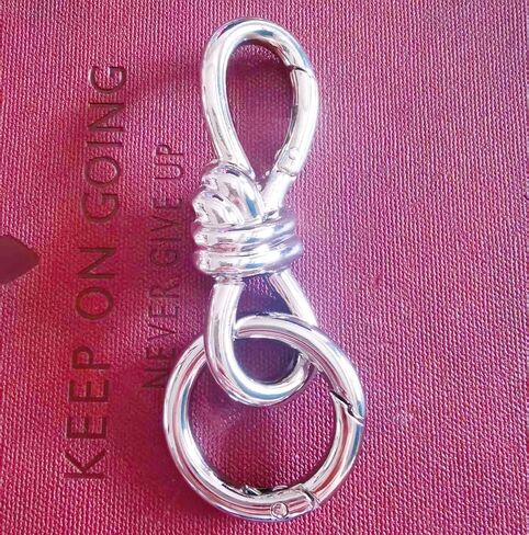 Gold Twist Knot Clasp Bag Charm Keychain D-Ring Keychain Trending Luxury Purse Fashion Accessory Heavy Duty Spring Snap Hook in Saudi Arabia