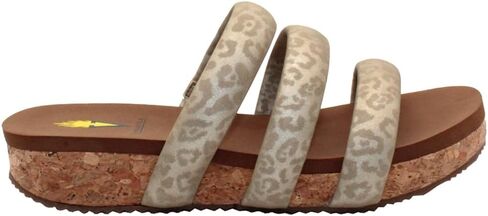 VOLATILE Womens Gillette Metallic Leopard Slide Athletic Sandals Casual Low Heel 1-2" - Beige in Saudi Arabia